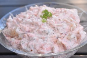 Laksemousse med varmrøget laks - nem