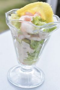 Rejecocktail med dressing - nem klassisk forret