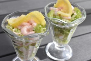 Rejecocktail med dressing - nem klassisk forret