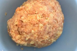 Citronkugler med smørcreme af kagerester