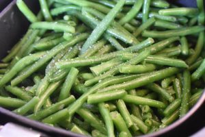 Bønnefritter i airfryer - bønner med sesam