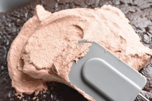 Svampet chokoladekage med chokoladecreme