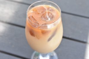 DSC_2011 • nogetiovnen.dk Iskaffe med kaffeisterninger - nem og billig