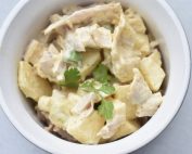 Kyllingesalat - nem opskrift med karry og æble