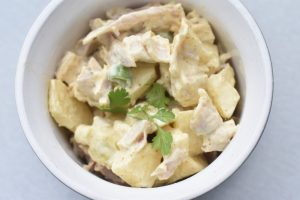 DSC_0156 • nogetiovnen.dk Kyllingesalat - nem opskrift med karry og æble