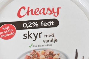 Cheesecake med kiksebund - nem ostekage opskrift