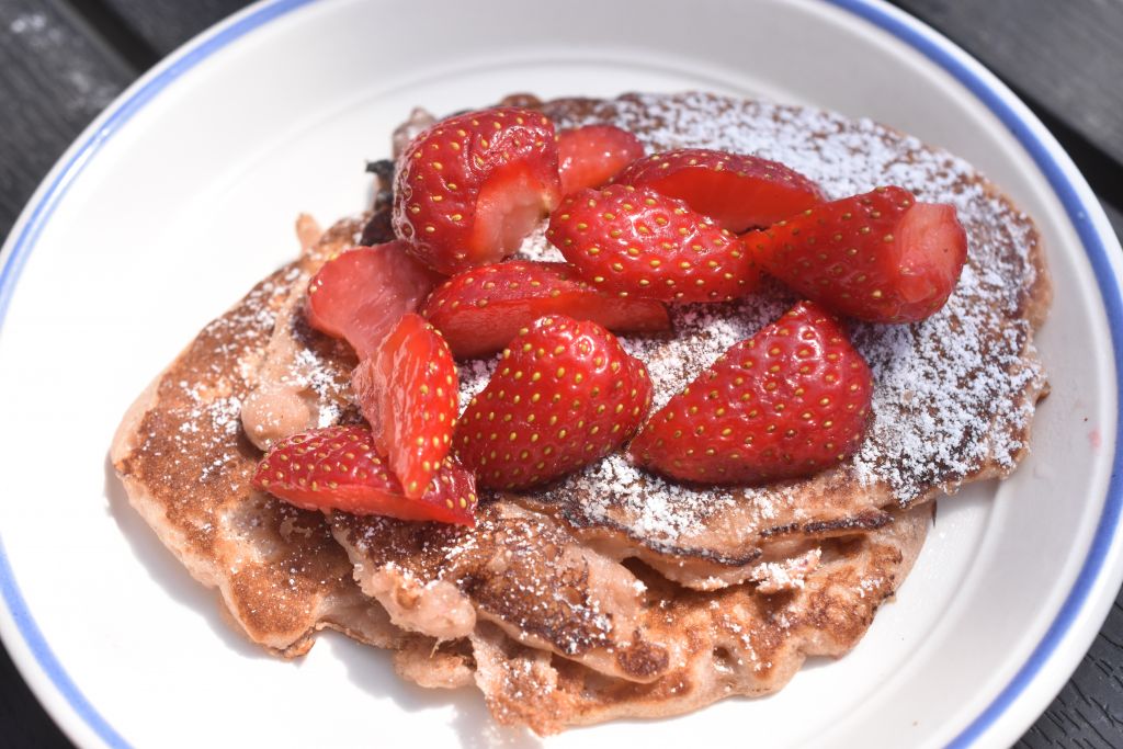 Jordbær pandekager - nem lækker opskrift