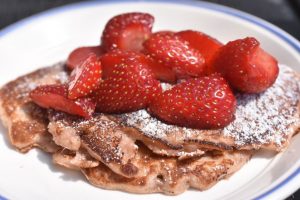 Jordbær pandekager - nem lækker opskrift