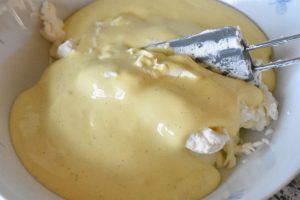 Jordbær med råcreme - nem dessert opskrift