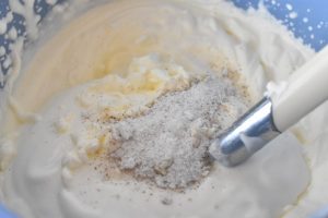 Flødebollekage - nem lækker sommerdessert