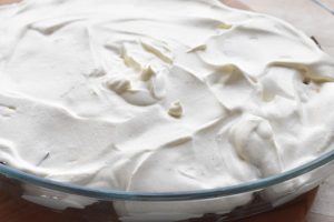 Flødebollekage - nem lækker sommerdessert 