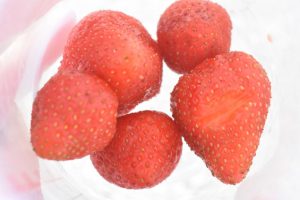 Jordbær smoothie - nem opskrift med yoghurt