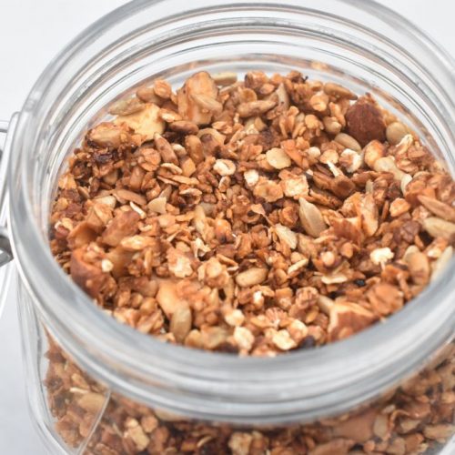 Granola opskrift - nem hjemmelavet müsli