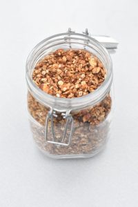 Granola opskrift - nem hjemmelavet müsli