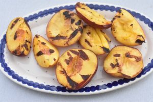 Grillede nektariner til dessert eller salat