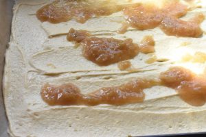 Amerikansk lagkage med frugt - i bradepande