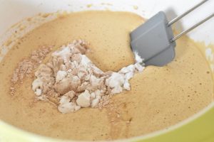 Gulerodsroulade med flødeostecreme - opskrift