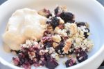 Brombærcrumble - nem kage med brombær