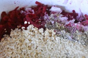 Rødbedebøffer - vegetarbøffer med rødbeder