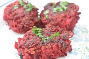 Rødbedebøffer - vegetarbøffer med rødbeder