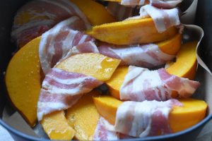 Græskar i ovn med bacon - bagt hokkaido græskar