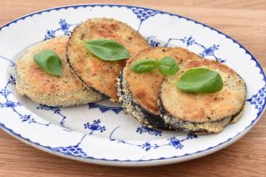 Stegt aubergine med rasp - paneret aubergine