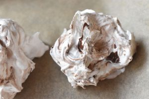 Kyskager med chokolade - store marengs - marengskys