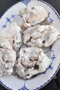 Kyskager med chokolade - store marengs - marengskys