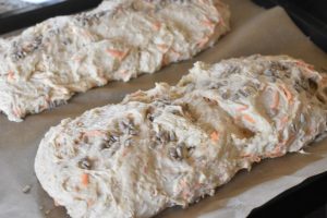 Gulerodsbrød med solsikkekerner & havregryn