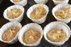 Muffins med chokoladestykker - nem opskrift