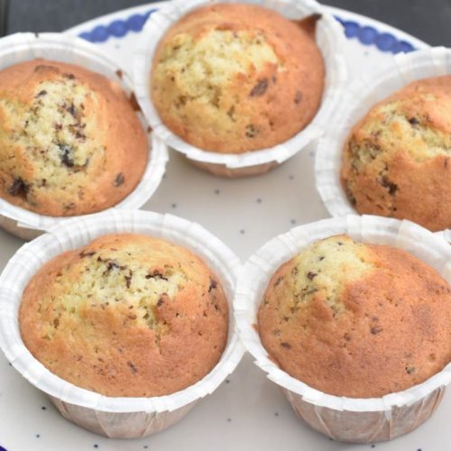 Muffins med chokoladestykker - nem opskrift