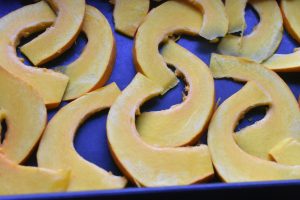 Hokkaido i ovn - nem opskrift på græskar fritter