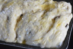 Rosinbrød - opskrift på sødt brød med rosiner