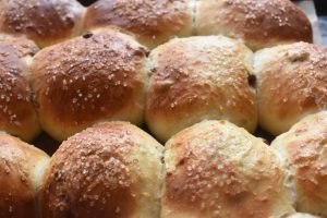 Rosinboller - bløde luftige boller med rosiner