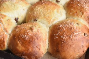 Rosinboller - bløde luftige boller med rosiner