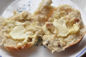 Rosinboller - bløde luftige boller med rosiner