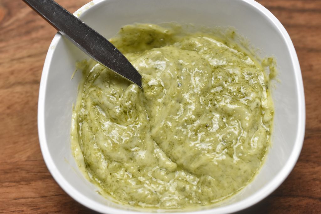 DSC_2246 • nogetiovnen.dk Pesto mayo dip - lækker pesto mayonnaise