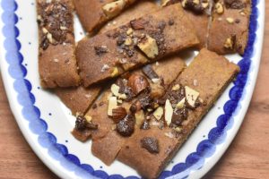Nemme kager med brunet smør og chokolade