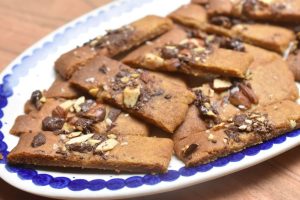 Nemme kager med brunet smør og chokolade