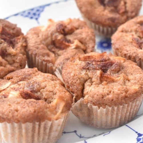 Æblemuffins med kanel - nemme saftige muffins