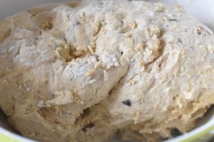 Julebrud med marcipan, mandler & chokolade