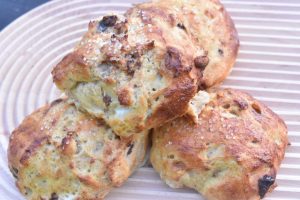 Julebrud med marcipan, mandler & chokolade