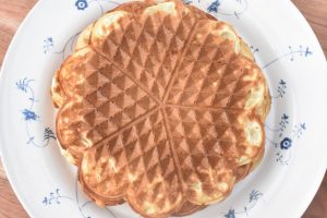 Vafler - opskrift på sprøde søde hjertevafler