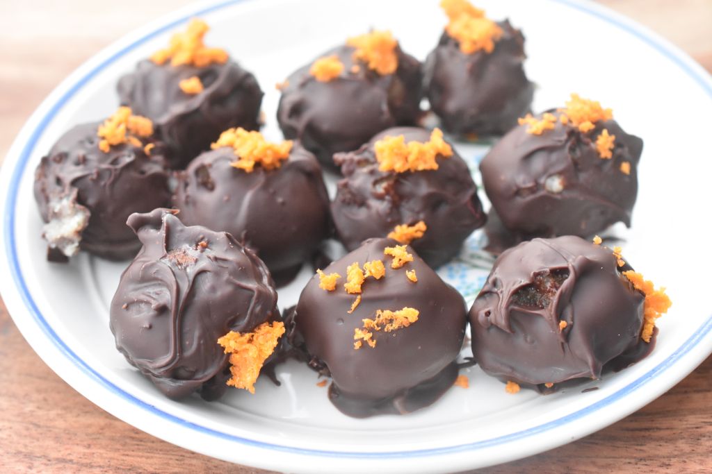 Marcipankonfekt med appelsin – orangekugler