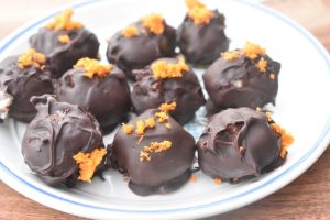 Marcipankonfekt med appelsin – orangekugler