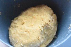 Serinakager - nemme gaffelkager med mandler