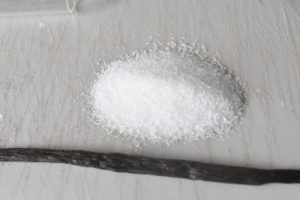 Jule panna cotta med vanilje & kirsebær gele