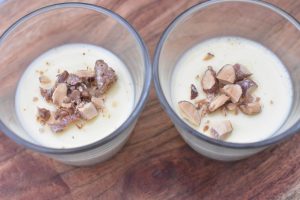 Panna cotta opskrift - nem dessert med fløde