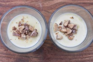 Panna cotta opskrift - nem dessert med fløde