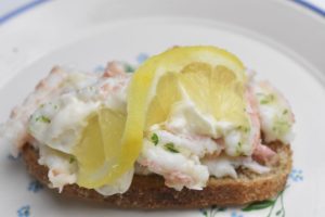 DSC_0525 • nogetiovnenstaging.com Jomfruhummer med aioli - nem forret til nytår